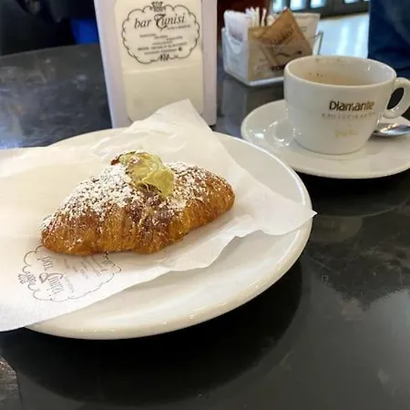 Il Sogno Di Pierre Сиракузы